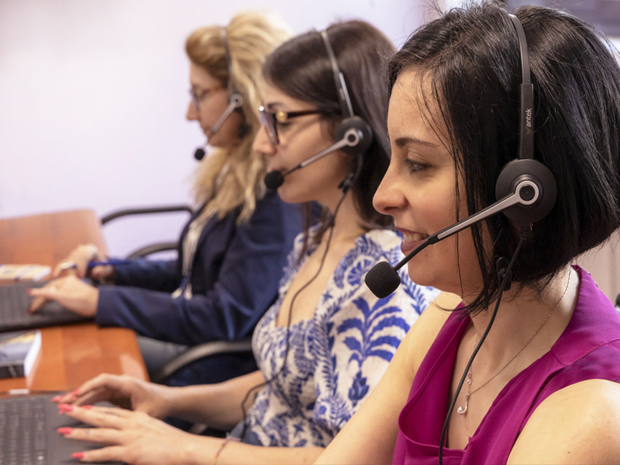 customer_service_01.jpg
